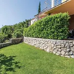 Beautiful Apartment In Moscenicka Draga Mošćenička Draga