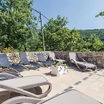 Apartment Beautiful Apartment In Moscenicka Draga