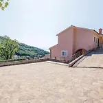 Apartment Beautiful Apartment In Moscenicka Draga