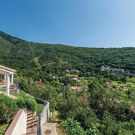 Apartment Beautiful Apartment In Moscenicka Draga *