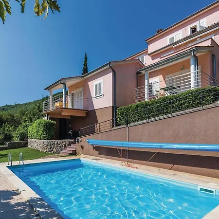 Apartment Beautiful Apartment In Moscenicka Draga *